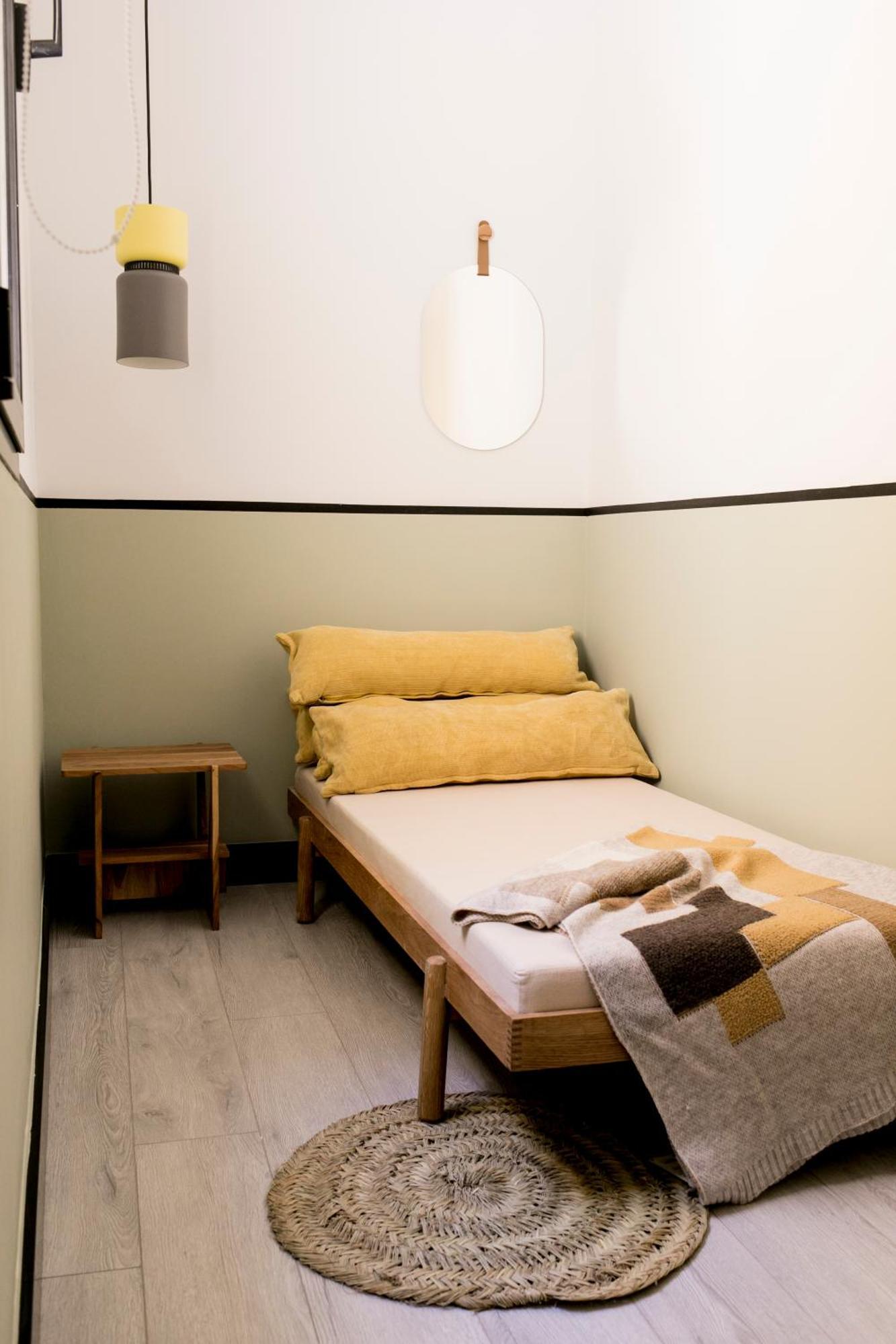 סביליה Pasaje Zamora Apartamentos חדר תמונה